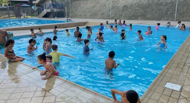 Freguesia 8h Visita Emef Plinio Ayrosa Piscina Externa