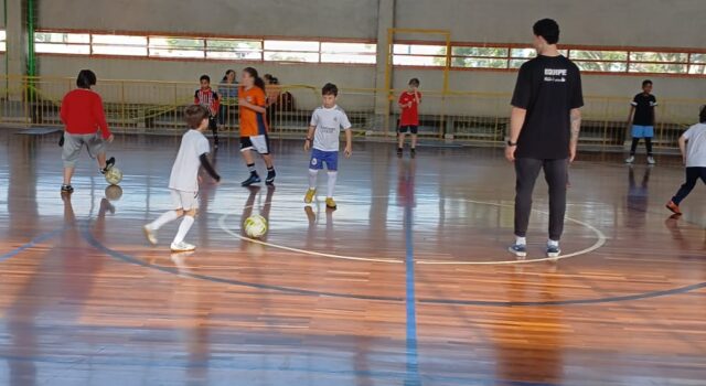 Futsal 7 A 9 Anos