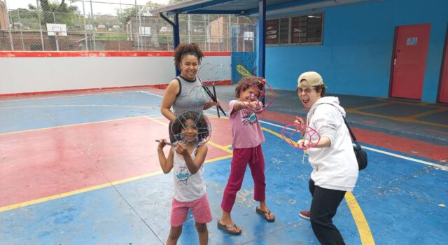 Jogos E Brincadeiras 3 04 10 06 A 12