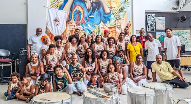 Bloco Percussivo Filhas Da Mãe áfrica