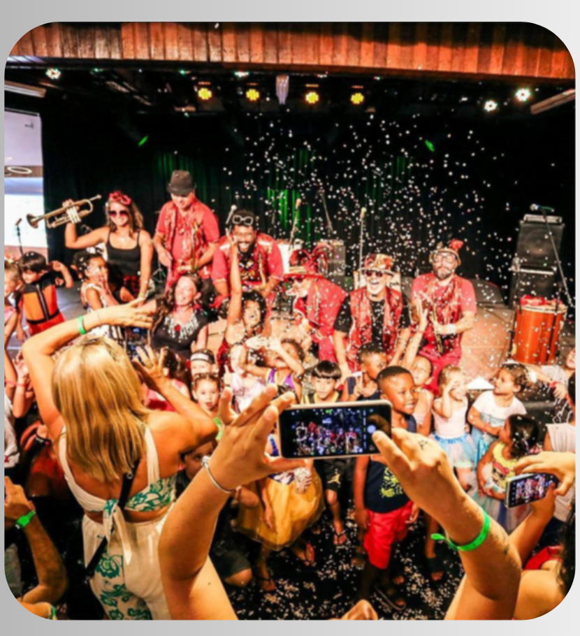 Ceu Parque Bristol Apresenta