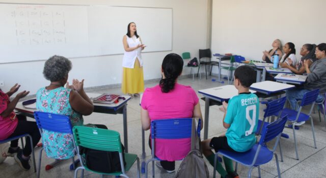 Libras Terça E Quinta às 10h30