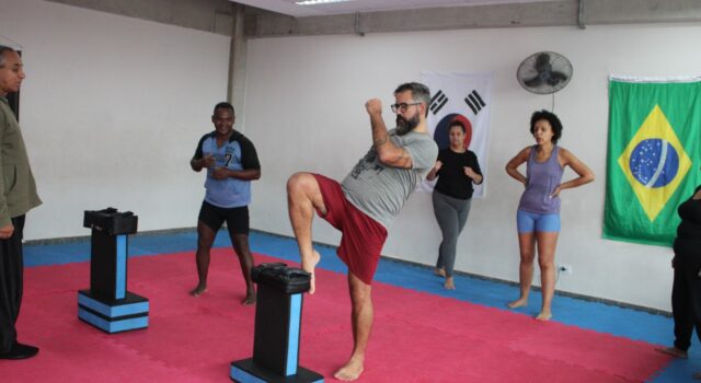 Muay Thai 10h Mestre Adelson 2