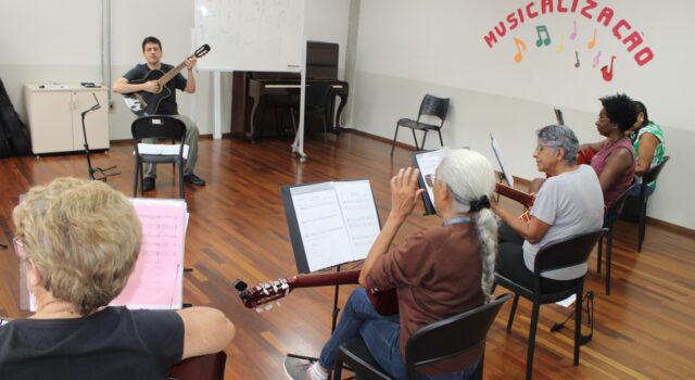ViolÃo Iniciante Segunda E Quinta, às 17h